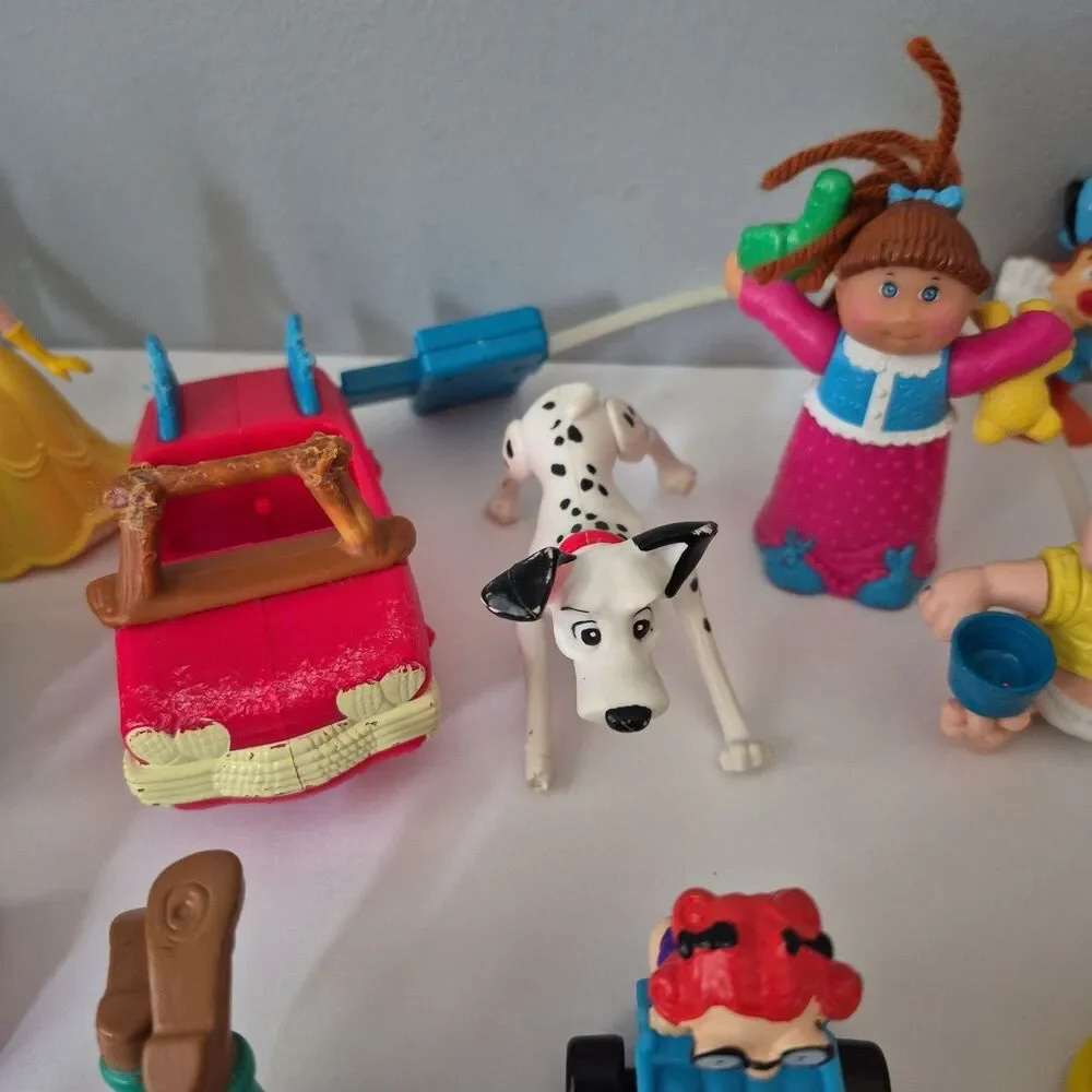 Vintage 20 Piece Burger King and McDonalds Happy Meal Toys Goofy Flinstones CPK